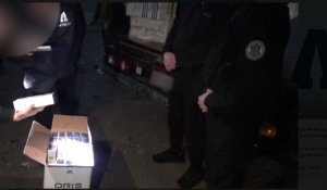 Взятка в 200 тысяч долларов за сигарет: В Жамбылской области главный специалист ДГД стал посредником в коррупции