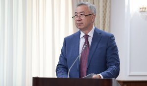 «Саранча – халяль, а есть её никто не заставляет»: министр Жумангарин разъяснил свои слова