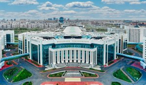 Бюджетный дисбаланс: почему Назарбаев Университет получает столько же, сколько целый регион?