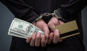 «Амнистируют ли коррупционеров?»: В казахстанских тюрьмах сидят 624 осуждённых за коррупцию