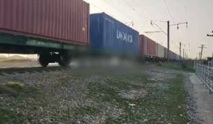 Оставила последнее письмо: многодетная мать погибла под поездом в Акмолинской области