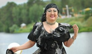 «Деньги у папы возьмешь»: Макпал Жунисова рассказала о подарке для невестки Майгазиева