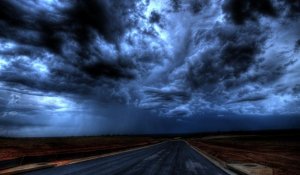 Дожди и жара: какая погода ожидает казахстанцев в выходные