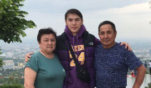 «Мы напрасно поверили в правосудие»: семья жестоко убитого в Урджаре Рахата Райбека требует наказания всех виновных
