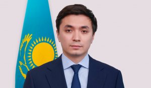 Вице-министр Дмитрий Мун объяснил рост цен на мобильную связь в Казахстане