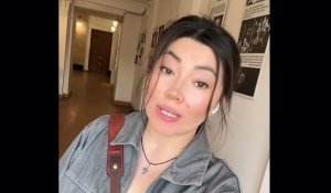 «Русская казашка» пожаловалась на проблемы с зачислением детей в школу Петербурга
