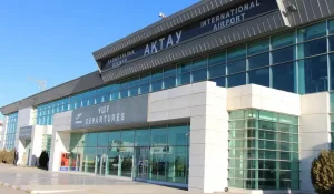 Пассажирка с младенцем сообщила о бомбе на борту самолета в аэропорту Актау