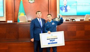 “Жили на съемной квартире”: чемпион мира Айдос Султангали поделился самым сокровенным