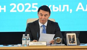 Аким Алматы вновь пригрозил подрядчикам потерей лицензий за срыв сроков