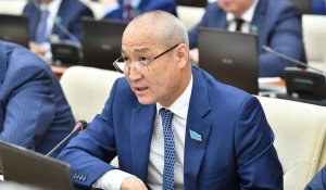 «Те, кто довел страну до кризиса, не смогут вывести из него»: депутат раскритиковал новые меры правительства