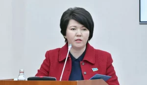 В школах Казахстана могут сократить учебную нагрузку и объединить некоторые предметы