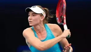 Елена Рыбакина вышла в полуфинал и пробилась на Итоговый турнир WTA