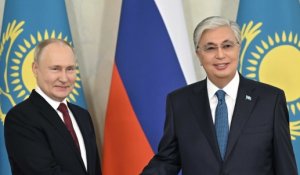 Токаев с Путиным обсудил предстоящий визит в Россию