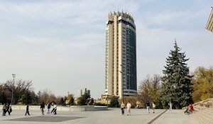 Сколько дней отдыхают казахстанцы в ноябре 2025 года