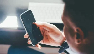 Как распознать мошеннические SMS от 1414 и не потерять данные