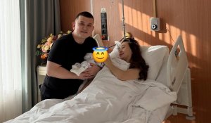 Блогер Елдос Кадырханов стал отцом спустя 9 лет ожидания