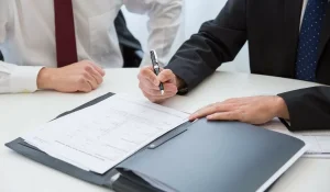 Налоговая буря в Казахстане: почему кыргызский бизнес видит в этом шанс