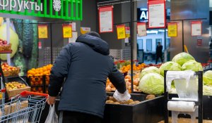 Цены на помидоры, огурцы и мясо могут попасть под госконтроль в Казахстане