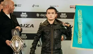 Астанинский продавец с базара стал чемпионом ММА, коллеги устроили ему особую встречу