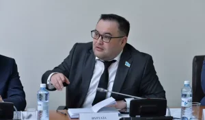 Расследование кражи телефона депутата Самата Нуртазы: что сообщили в МВД