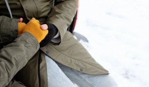 Три человека погибли в степи в буран на западе Казахстана