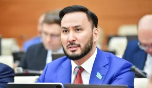 «Средств не хватает»: Кожаназаров рассказал о дефиците бюджета партии Respublica