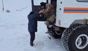 Спасатели эвакуировали 35 пассажиров из неисправного автобуса в Павлодарской области