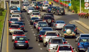 Алматы вводит зоны с низкими выбросами: кого не пустят в город