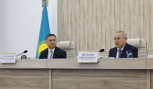 Бейбит Исабаев представил активу нового избранного акима Кербулакского района