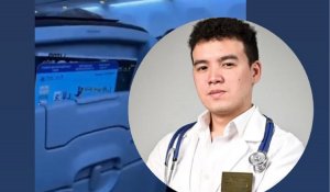 Студент Карагандинского медунивера спас пассажира на борту самолета рейса Астана-Шымкент