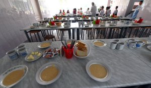 В школе «Мирас» в Астане произошло массовое отравление детей