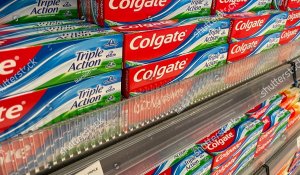 Депутат Мажилиса заявил о системной угрозе контрафакта в Казахстане