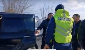 Конфликт на дороге: дети спасли отца от избиения в области Абай