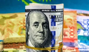 Доллар отступает: тенге пошел в рост на фоне налоговой недели