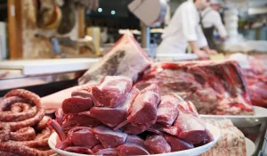 «У нас дешевле, чем в Африке»: заявление главы «Байтерека» о мясе