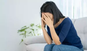 «Прячут доходы из-за кредитов»: в Минфине рассказали, почему половина казахстанцев официально зарабатывает до 150 тысяч тенге