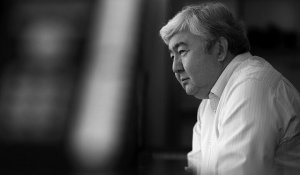 «Инфляция съедает все»: Чукин заявил о беспрецедентном падении реальных доходов казахстанцев