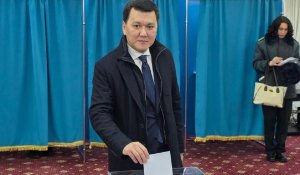 Казахстанцы принимают решение о выборе будущего страны – Ерлан Карин