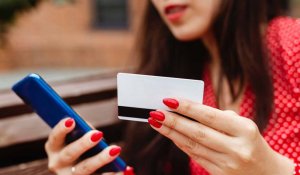 Мобильные переводы: Чьи счета попадут под проверку? Вице-министр финансов назвал конкретные критерии