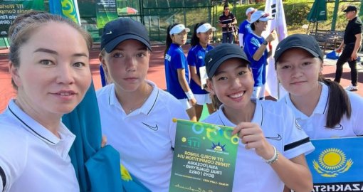Казахстанские теннисистки вышли в полуфинал "квалификации" чемпионата мира до 14 лет
