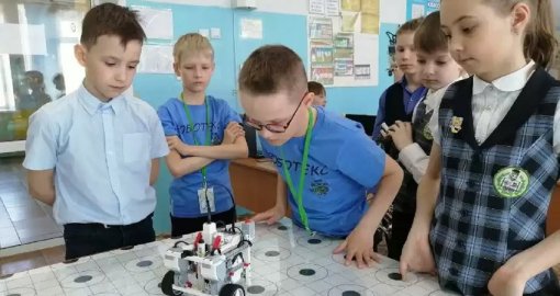 Разработанное карагандинцами соревнование роботов «Теңге алу» применяют за рубежом
