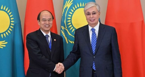 Казахстан обсуждает с китайской компанией четыре проекта в нефтегазовой сфере