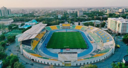 Центральный стадион Алматы нуждается в модернизации: систему турникетов обновляют за частные средства
