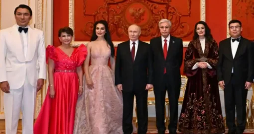 «Алтын – вы и есть золото»: Путин сделал артистам из Казахстана комплимент на казахском языке