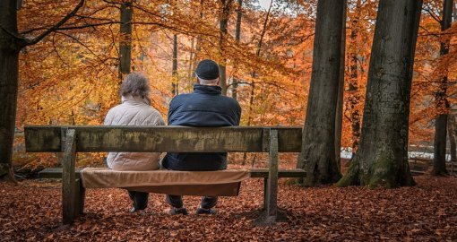 В России официально снизили пенсионный возраст среди мужчин и женщин