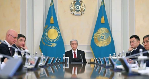 «Затягивают решение проблем»: Токаев раскритиковал министерства за проволочки в транспортной сфере