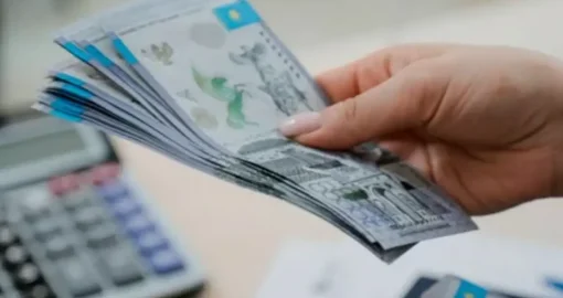 Тринадцатая зарплата в Казахстане: кому работодатель обязан заплатить премию
