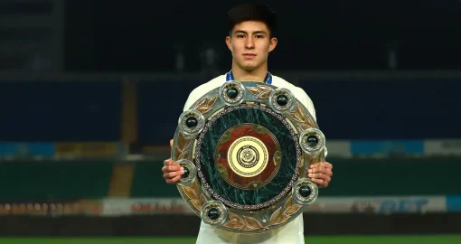 «Это большая честь и мотивация идти дальше»: Дастан Сатпаев обратился к болельщикам после победы в двух номинациях KFF League Awards