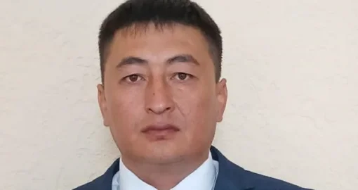 Назарбаев получил штраф за отказ в выдаче земли