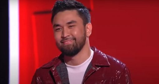 Сюрприз для певца: известный меценат подарил Amre новую машину